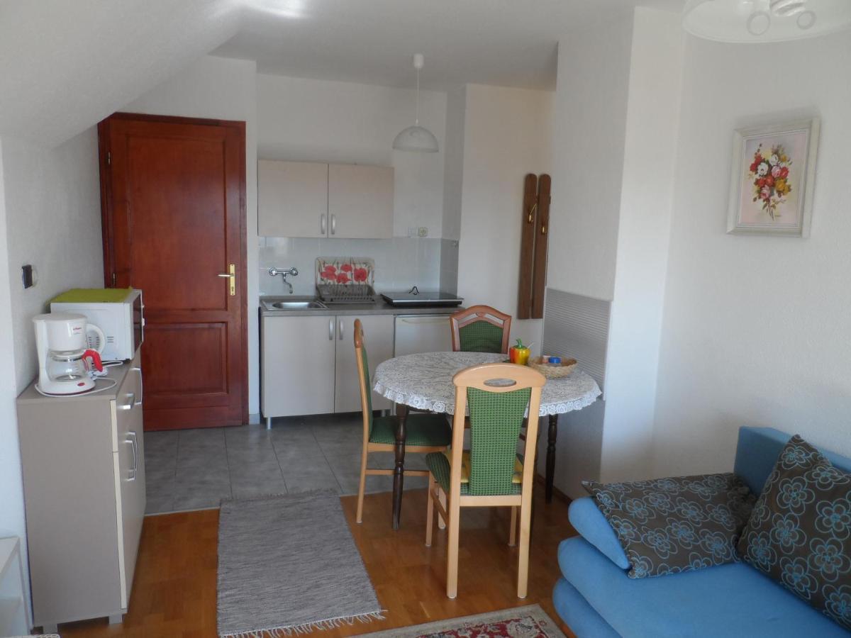Apartman Berki Heviz Exterior foto