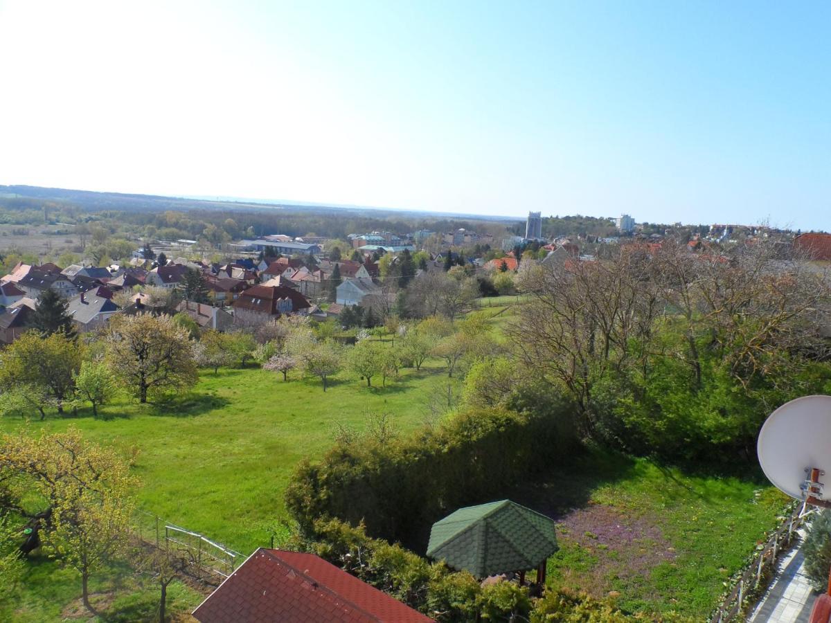 Apartman Berki Heviz Exterior foto