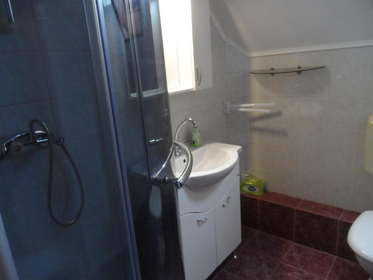 Apartman Berki Heviz Exterior foto